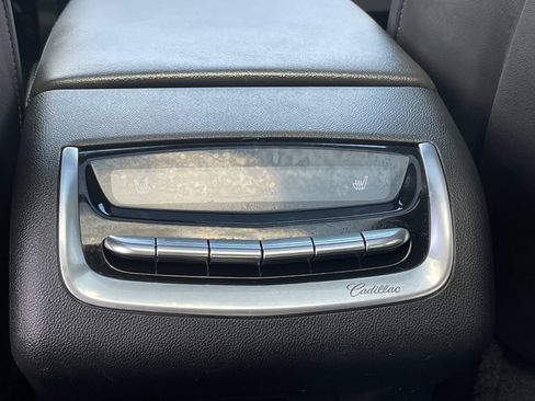 Certified 2024 Cadillac XT6 Sport AWD/4WD image 31