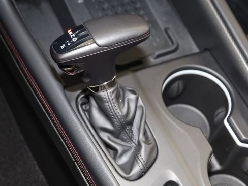 Used 2025 Dodge Durango GT image 7