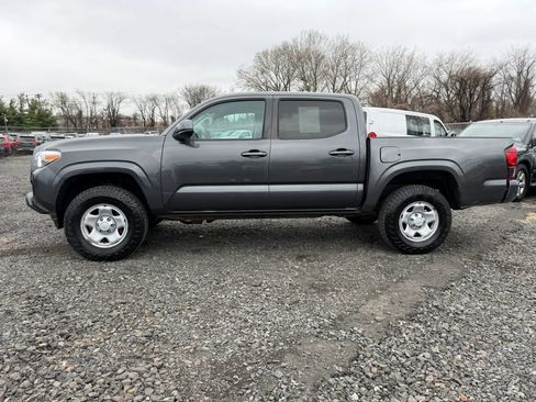 Used 2019 Toyota Tacoma SR w/ SR Convenience Package AWD/4WD image 5