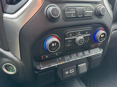 Used 2022 Chevrolet Silverado 1500 RST image 19