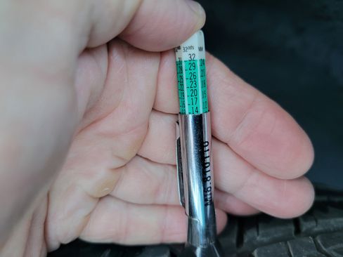 Used 2016 Jeep Cherokee Sport image 40