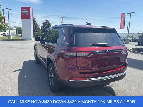 Used 2023 Jeep Grand Cherokee 4WD 4xe image 5
