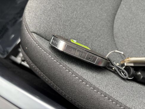 Used 2025 Kia K4 FWD image 22