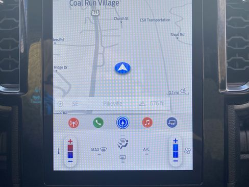 Used 2025 Ford Ranger XLT w/ FX4 Off-Road Package image 10