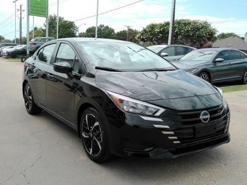 Used 2024 Nissan Versa SR w/ Trunk Package FWD image 4