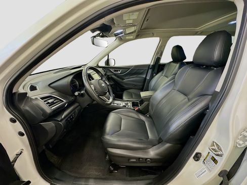 Used 2023 Subaru Forester Premium image 13