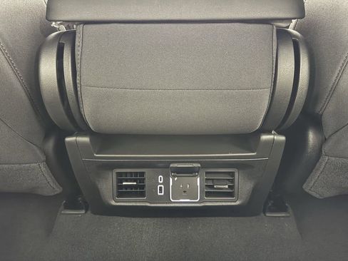 New 2025 Chevrolet Silverado 1500 LT image 33