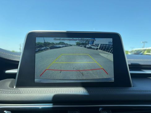 Used 2021 Genesis G70 2.0T image 28