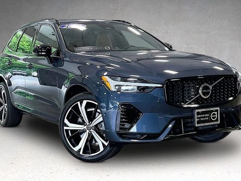 Used 2024 Volvo XC60 T8 Ultimate w/ Protection Package Premier AWD/4WD image 3