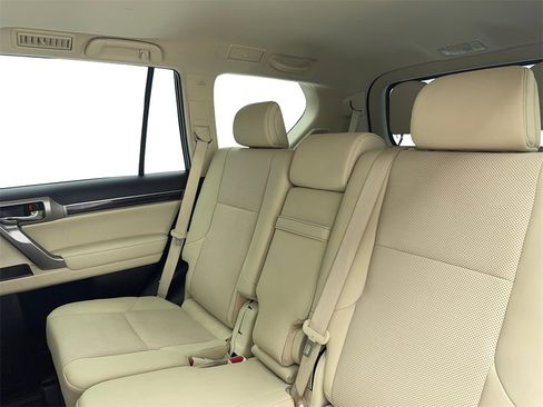 Used 2022 Lexus GX 460 Premium image 38