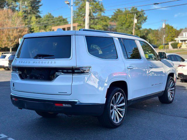 Used 2022 Jeep Grand Wagoneer Series II w/ Convenience Group III AWD/4WD image 6