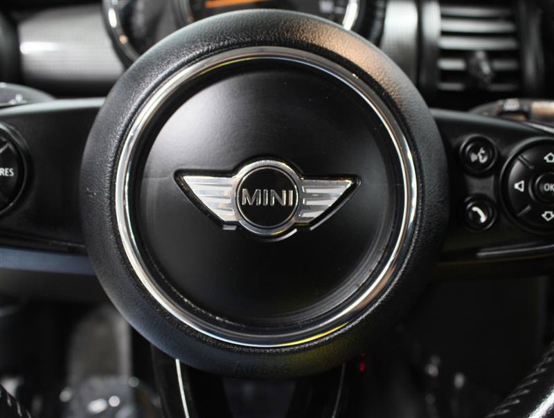 Used 2015 MINI Cooper 2-Door Hardtop FWD image 12