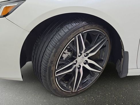 Used 2022 Honda Accord Touring image 32