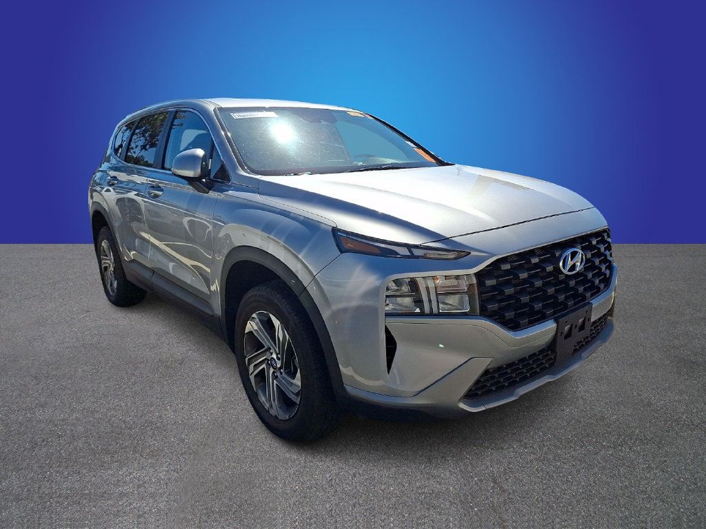 Used 2023 Hyundai Santa Fe SE AWD/4WD image 2