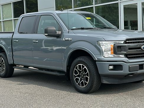 Used 2020 Ford F150 XLT w/ Equipment Group 302A Luxury AWD/4WD image 2