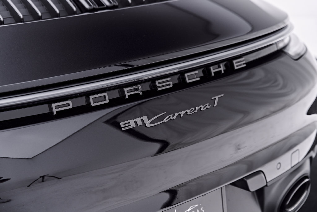 Used 2024 Porsche 911 Carrera T RWD image 21