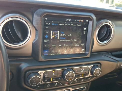 Used 2020 Jeep Wrangler Unlimited Rubicon image 27