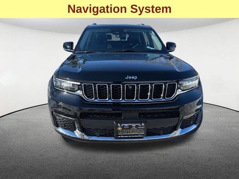 Used 2023 Jeep Grand Cherokee L Limited w/ Luxury Tech Group II image 4