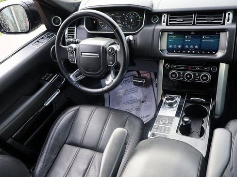 Used 2017 Land Rover Range Rover Supercharged AWD/4WD image 13