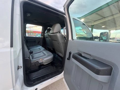 Used 2015 Ford F250 XL w/ Snow Plow Prep Package AWD/4WD image 10