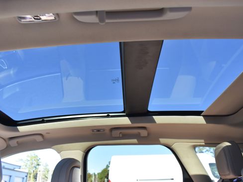 Used 2020 Lincoln Corsair Reserve w/ Elements Package image 27