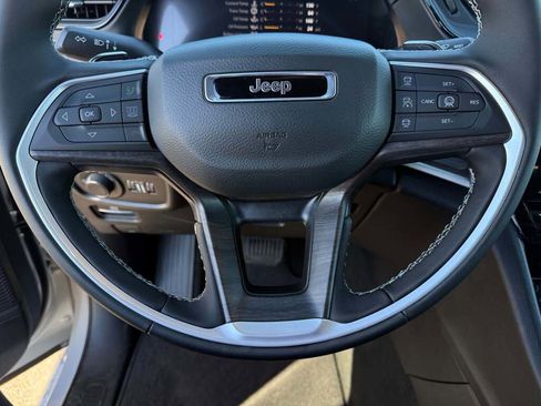 New 2026 Jeep Grand Cherokee Altitude image 26