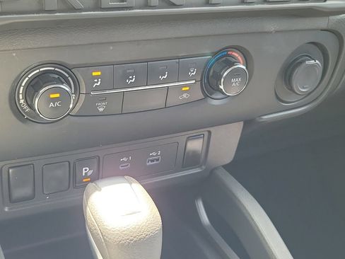 Used 2025 Nissan Frontier S w/ S Utility Package RWD image 21