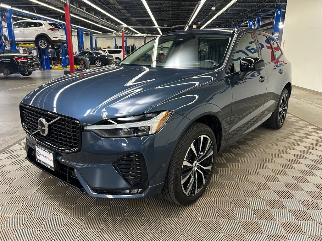 Used 2024 Volvo XC60 B5 Ultimate AWD/4WD image 7