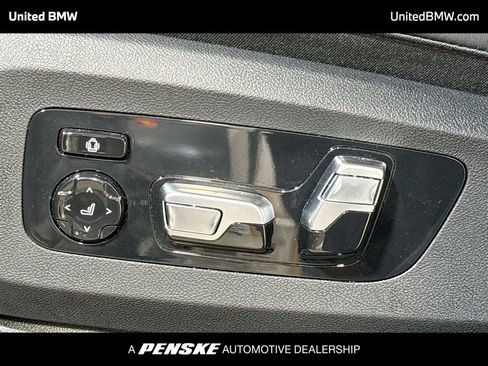 Used 2026 BMW X5 xDrive40i w/ M Sport Package AWD/4WD image 4