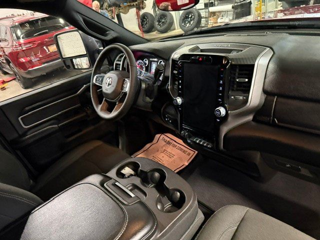 Certified 2026 RAM 2500 Big Horn AWD/4WD image 13