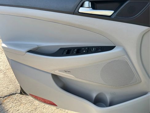 Used 2020 Hyundai Tucson Sport w/ Cargo Package FWD image 20