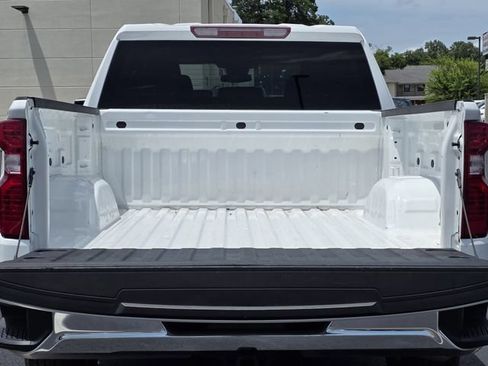 Used 2023 Chevrolet Silverado 1500 LT RWD image 28