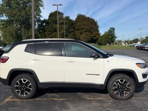 Used 2020 Jeep Compass Trailhawk AWD/4WD image 7