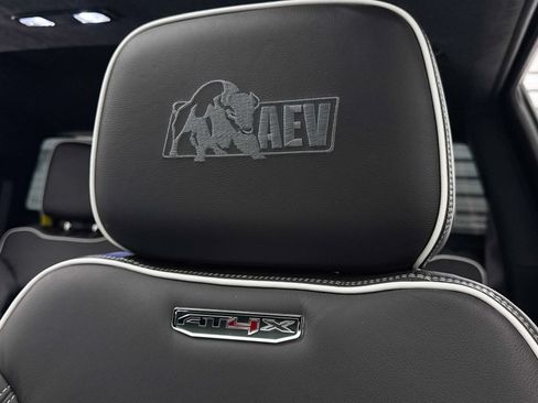 Used 2024 GMC Sierra 1500 AT4X w/ AT4X AEV Edition AWD/4WD image 5