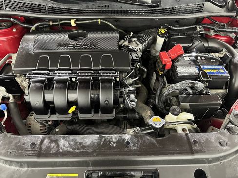 Used 2016 Nissan Sentra SV FWD image 29