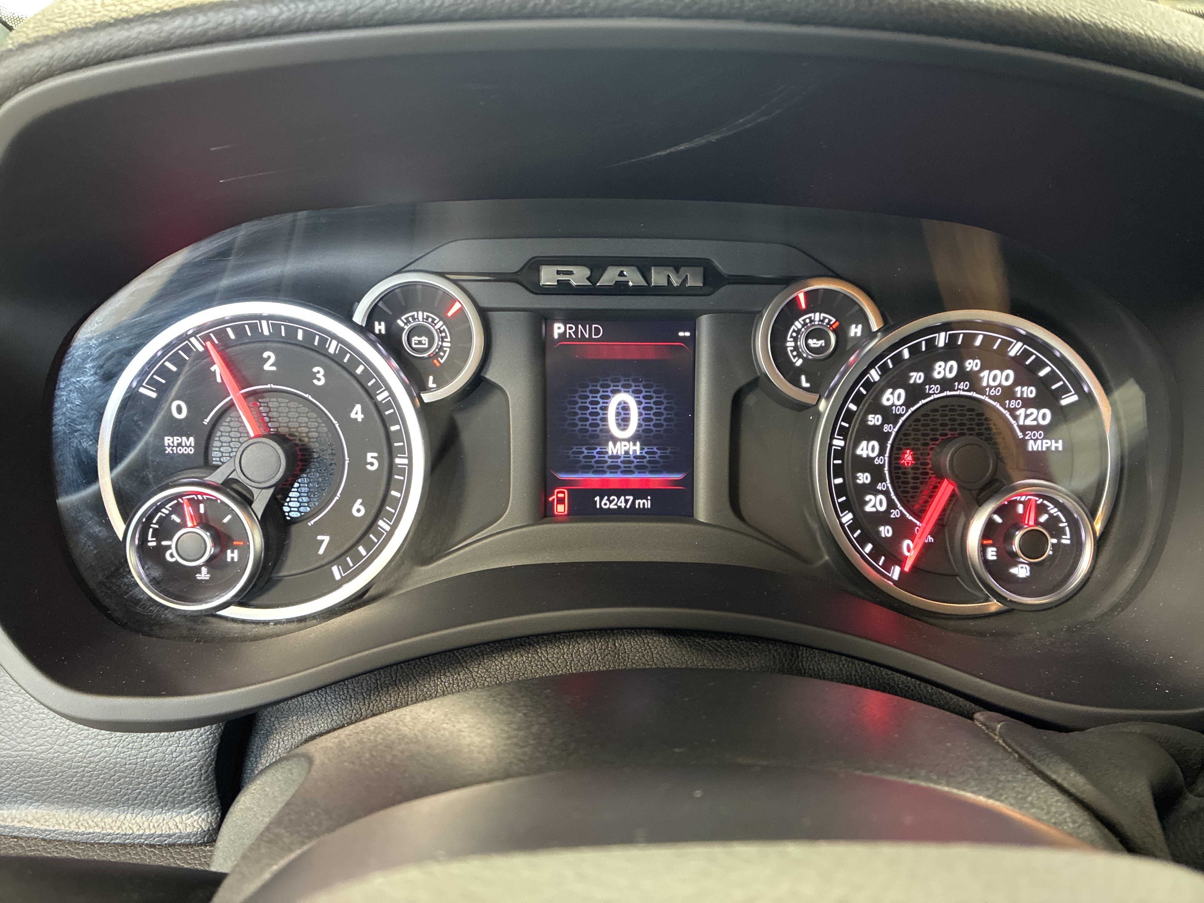 Certified 2025 RAM 2500 Big Horn AWD/4WD image 27