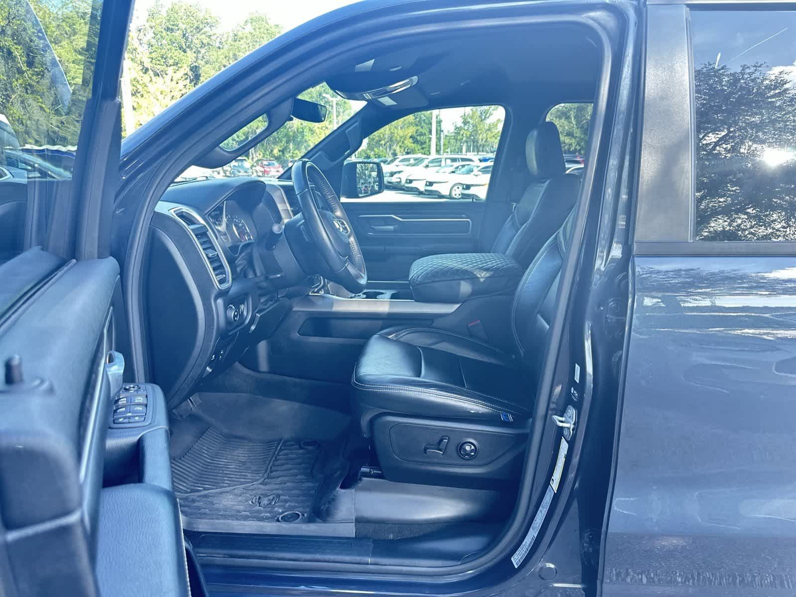 Used 2021 RAM 1500 Big Horn AWD/4WD image 2