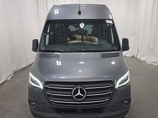 Used 2024 Mercedes-Benz Sprinter 2500 video 2