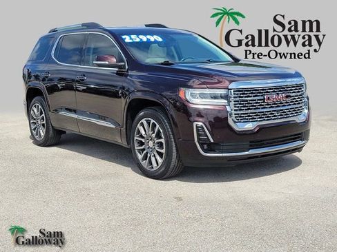 Used 2021 GMC Acadia Denali w/ Denali Technology Package FWD image 1