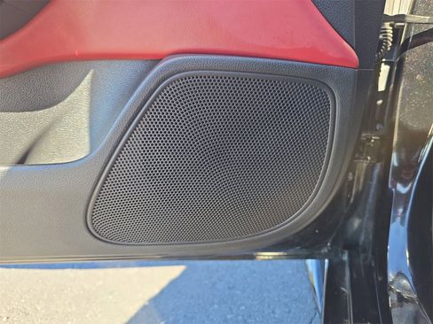 Used 2020 Kia Stinger GT1 image 14