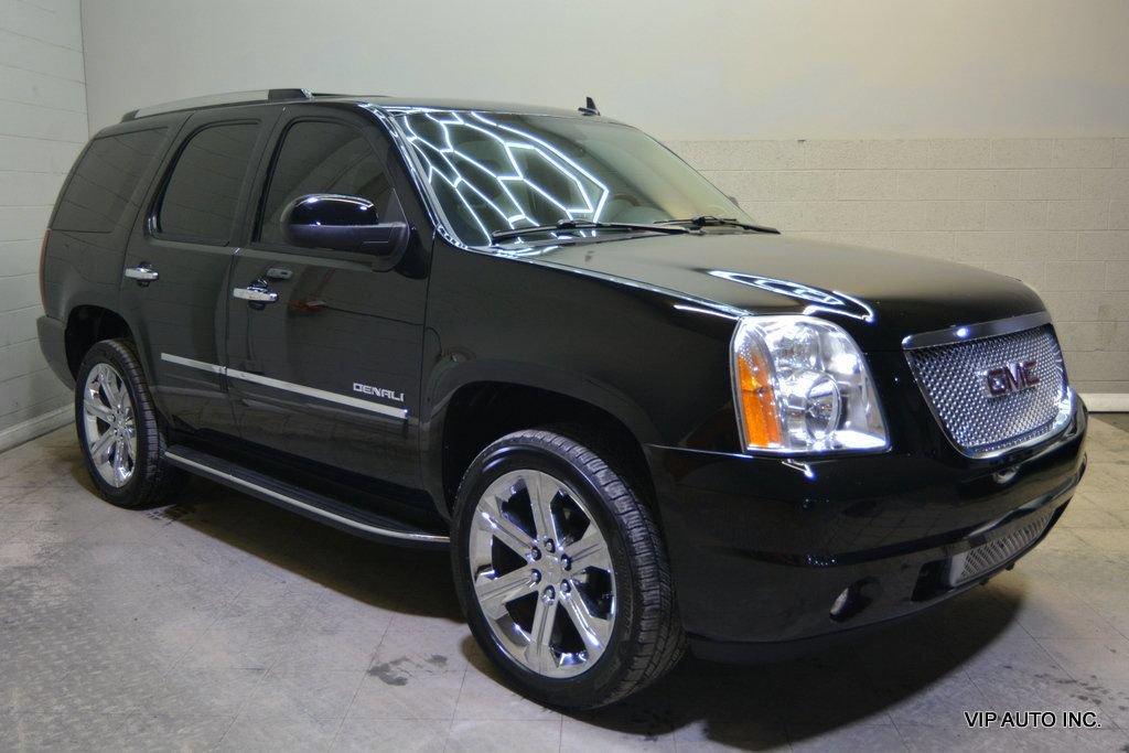 Used 2013 GMC Yukon Denali AWD/4WD image 1