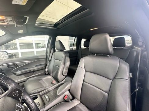 Certified 2023 Honda Passport EX-L image 8