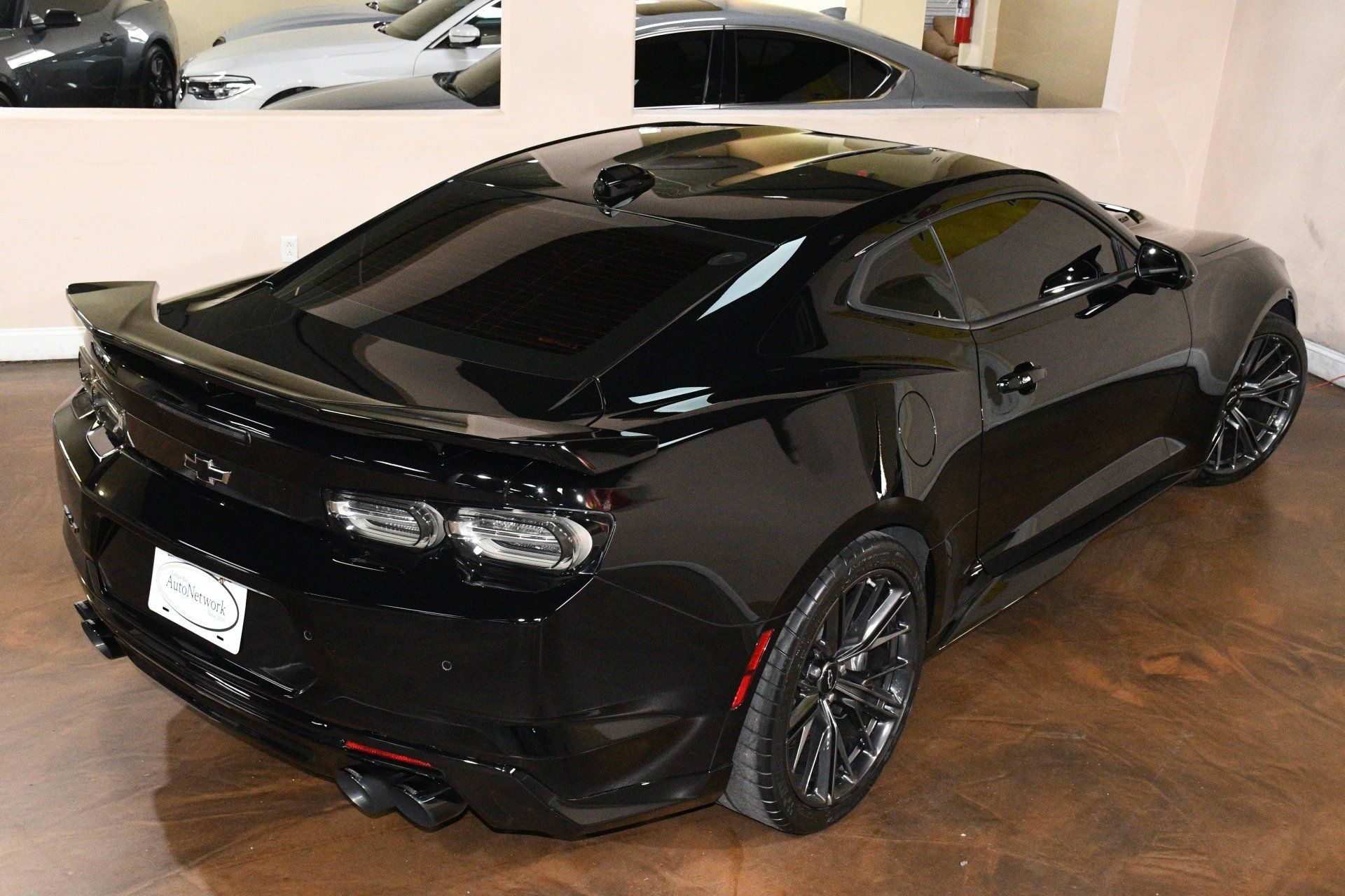 Used 2020 Chevrolet Camaro ZL1 RWD image 79