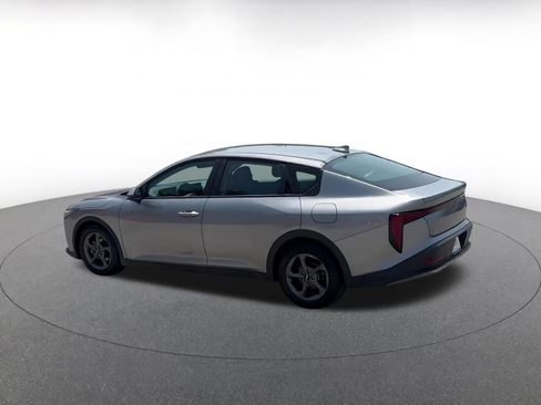 Used 2025 Kia K4 FWD image 10