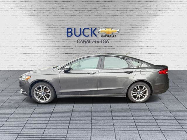 Used 2017 Ford Fusion SE w/ Equipment Group 201A AWD/4WD image 1