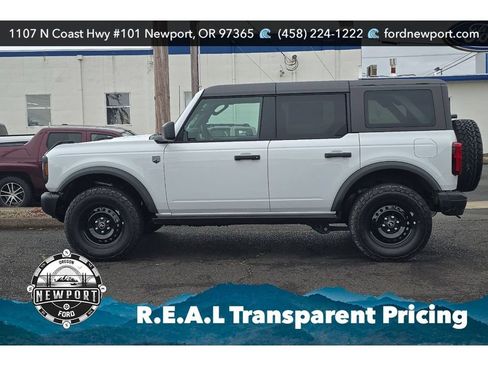 New 2026 Ford Bronco Big Bend w/ Black Diamond Package AWD/4WD image 9