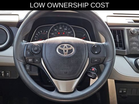 Used 2013 Toyota RAV4 LE AWD/4WD image 20