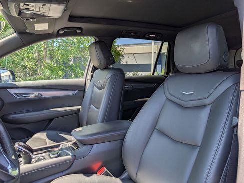 Used 2024 Cadillac XT6 Luxury w/ LPO, Floor Liner Package AWD/4WD image 26
