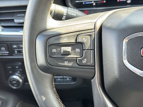 Used 2023 GMC Yukon AT4 w/ AT4 Premium Plus Package image 19