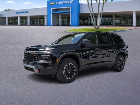 New 2026 Chevrolet Traverse Z71 w/ Enhanced Driving Package AWD/4WD image 3